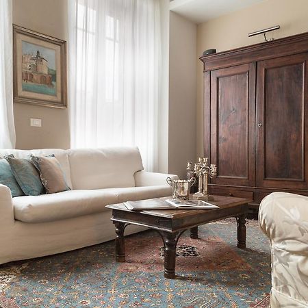 B&B La Casa Di Lara 米兰 外观 照片