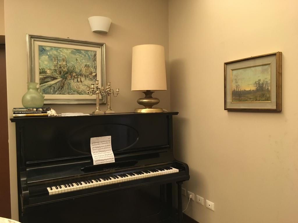 B&B La Casa Di Lara 米兰 外观 照片